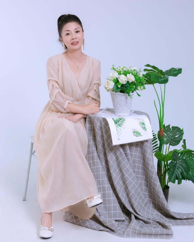 Anna的第一张照片--香港中老年相亲网