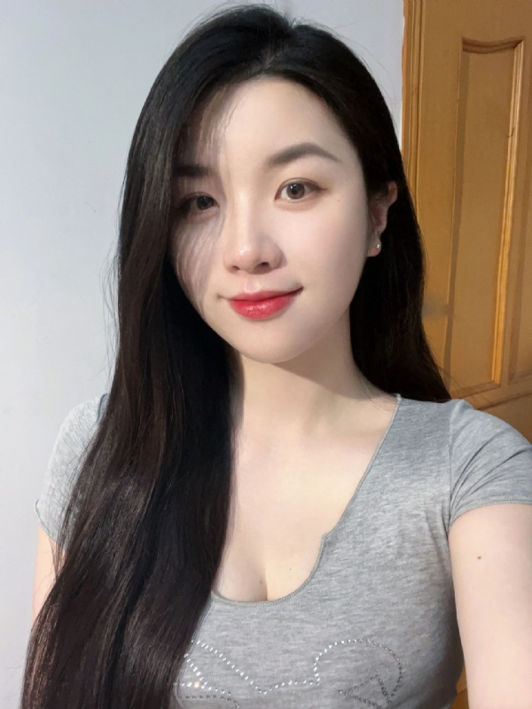 乔乔在寻爱的第一张照片--香港中老年相亲网