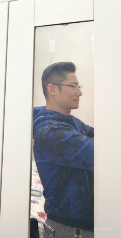 HKman的第一张照片--香港中老年相亲网