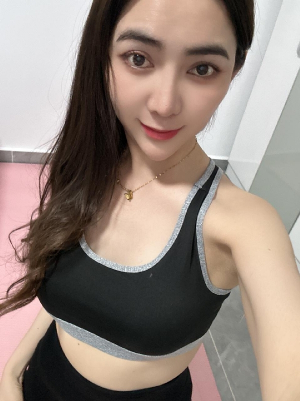 冰冰的第一张照片--香港中老年相亲网